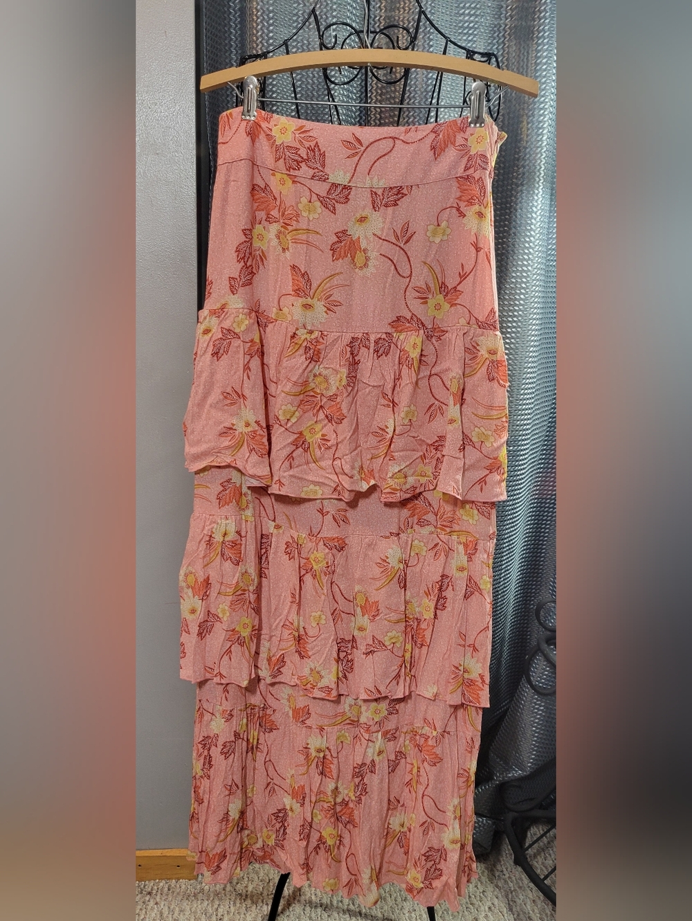 Forever 21 Pink Floral Tiered Maxi Skirt